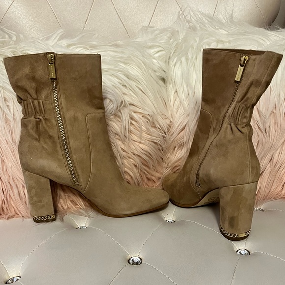 Michael Kors Dolores Suede Dark Khaki Ankle Boots Size 11M - Picture 13 of 14
